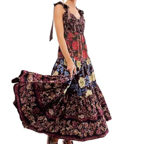 Boho Chic Floral Maxi Dress – Effortlessly Elegant & Flowy - Picture 1 of 5
